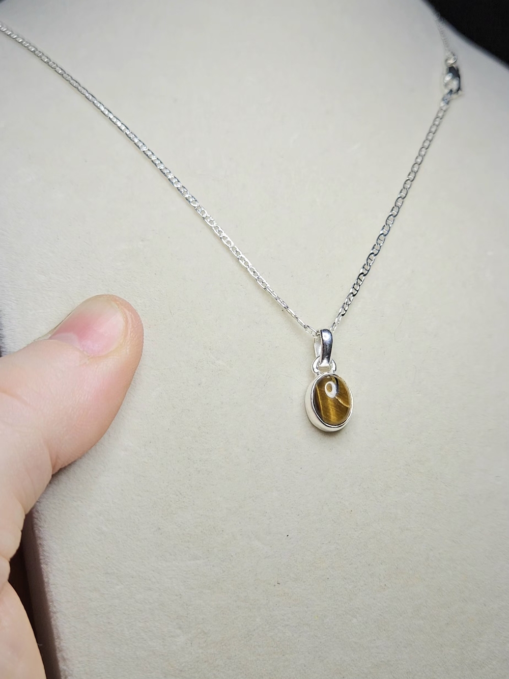 925 Sterling Silver Natural Tiger's Eye Pendant Necklace